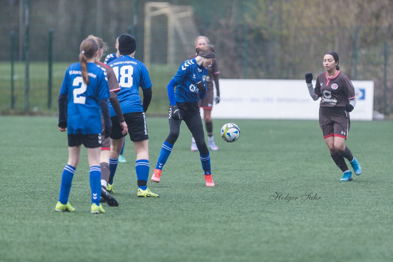 Bild 152 - wBJ Turnier HSV - St. Pauli - B.Moenchengladbach - Alst.Langenhorn